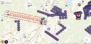 ひょっとこ護国大戦 ～凶星来襲・八百万の光～のゲーム画面「仲間と挑む地図上空バトル」